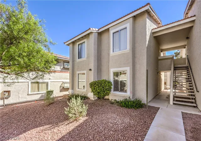 7300-pirates-cvs-rd-1086-las-vegas-nv-89145/hzid_4c8039bf