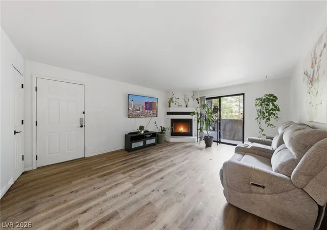 2451-n-rainbow-blvd-2103-las-vegas-nv-89108/hzid_383a9746