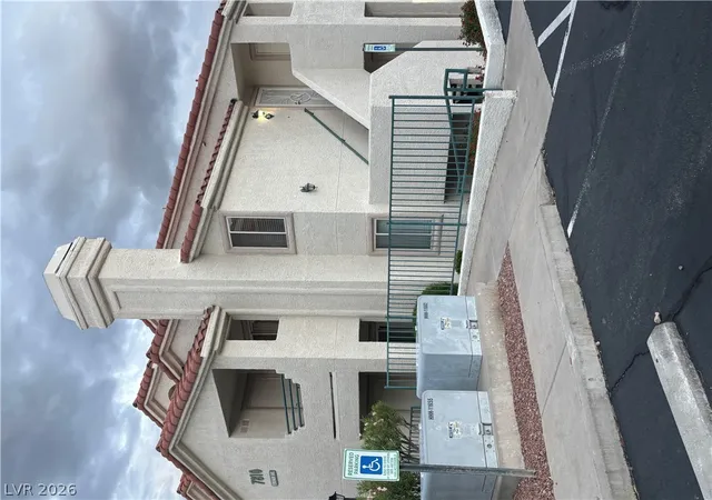 7810-tenshaw-ave-104-las-vegas-nv-89145/hzid_b43905c3