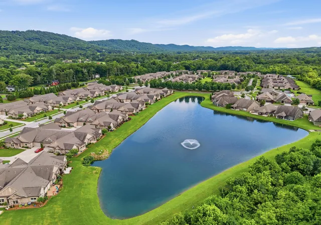 1746-sedgefield-dr-ooltewah-tn-37363/hzid_2f6eec0a