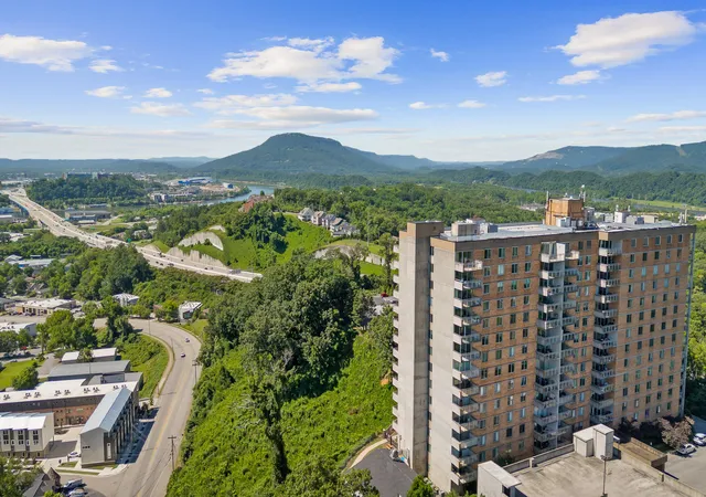 1131-stringers-ridge-rd-7c-chattanooga-tn-37405/hzid_35f840ee
