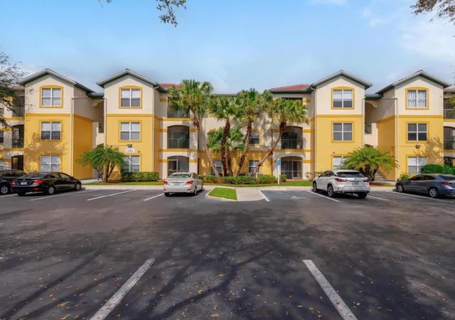 11490-villa-grand-221-fort-myers-fl-33913/hzid_0d90dcfb