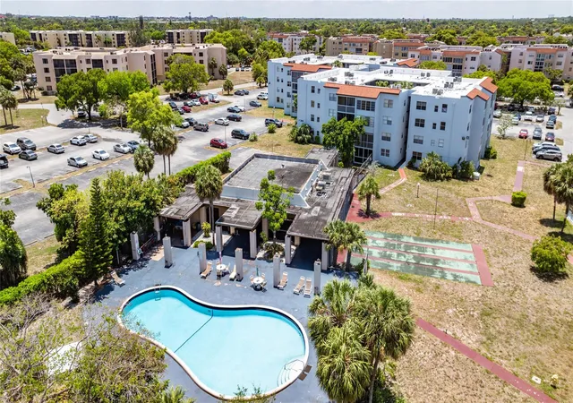 2800-somerset-dr-218j-lauderdale-lakes-fl-33311/hzid_8d449610