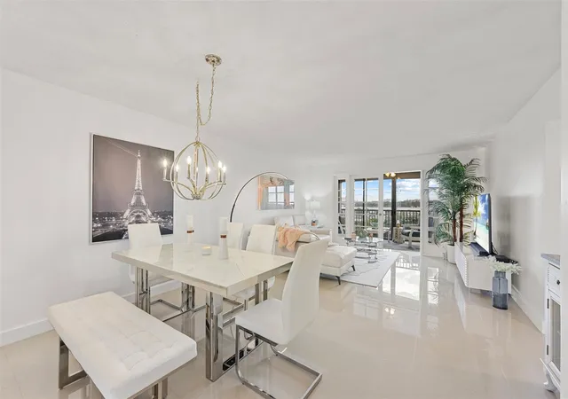 2202-s-cypress-bnd-dr-606-pompano-beach-fl-33069/hzid_db48c02e