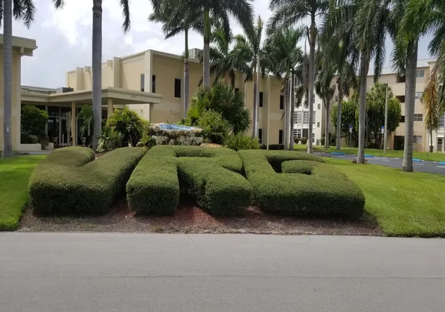 300-ne-26th-avenue-305-boynton-beach-fl-33435/hzid_0abb095d
