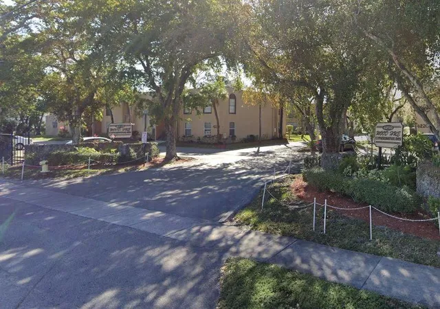 4221-nw-19th-street-285-lauderhill-fl-33313/hzid_d58af1c1