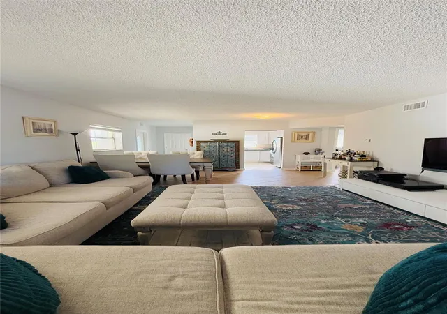 4200-crystal-lake-dr-210-deerfield-beach-fl-33064/hzid_b56c87ca
