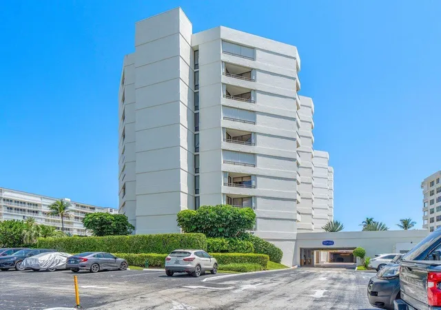 3560-s-ocean-blvd-809-palm-beach-fl-33480/hzid_7300282c
