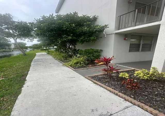 4850-nw-29th-court-132-plantation-fl-33313/hzid_5e252c97
