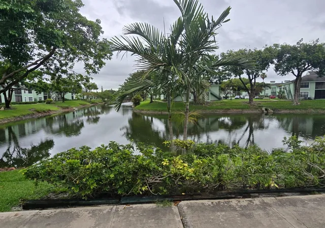 8775-nw-39th-street-8775-sunrise-fl-33351/hzid_488b553b