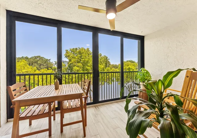 2215-cypress-is-dr-301-pompano-beach-fl-33069/hzid_a8a7c055