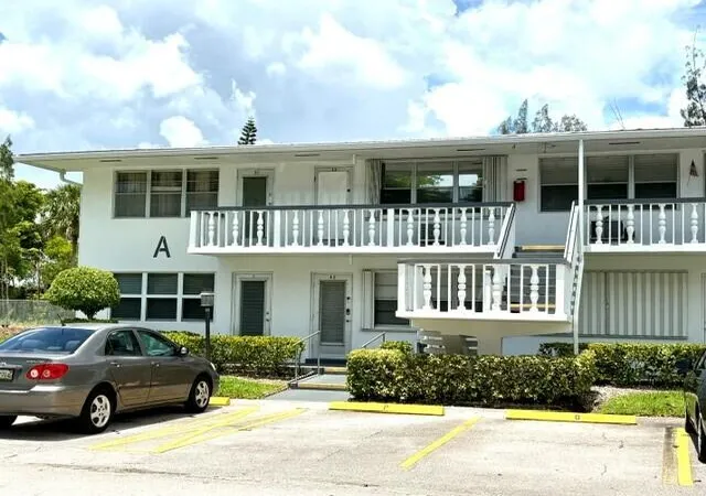 12-windsor-a-12-west-palm-beach-fl-33417/hzid_1534feb3