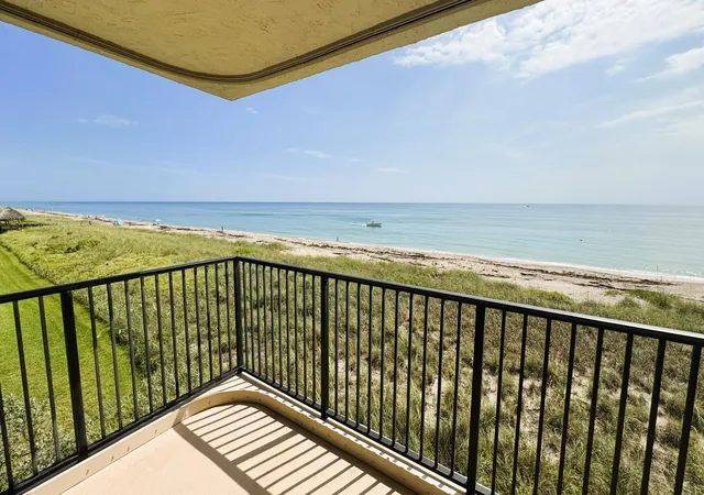 10310-s-ocean-dr-301-jensen-beach-fl-34957/hzid_ded79ba4