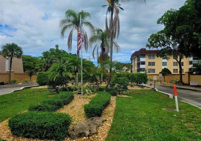 4172-inverrary-dr-410-lauderhill-fl-33319/hzid_4e04fea7