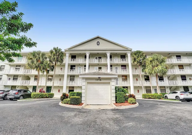 1719-whitehall-dr-303-davie-fl-33324/hzid_41c2f1e6