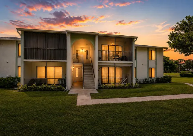 3744-savoy-ln-e2-west-palm-beach-fl-33417/hzid_ead6eccb