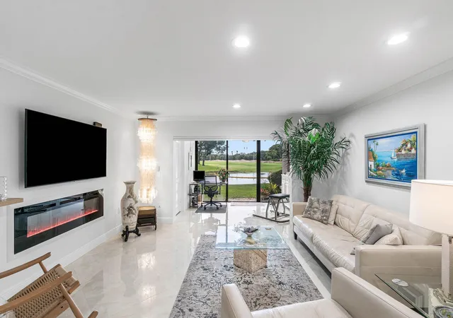 34-stratford-ln-w-c-boynton-beach-fl-33436/hzid_1562b20d