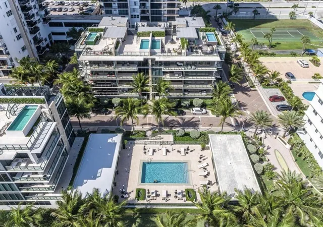 2101-s-surf-rd-2c-hollywood-fl-33019/hzid_1737a495