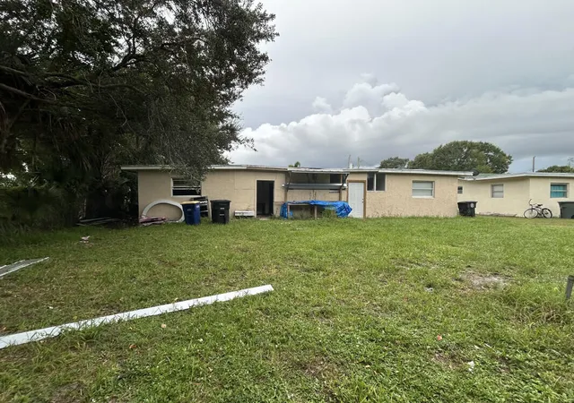 506-holly-ave-a-b-fort-pierce-fl-34982/hzid_143a9abd