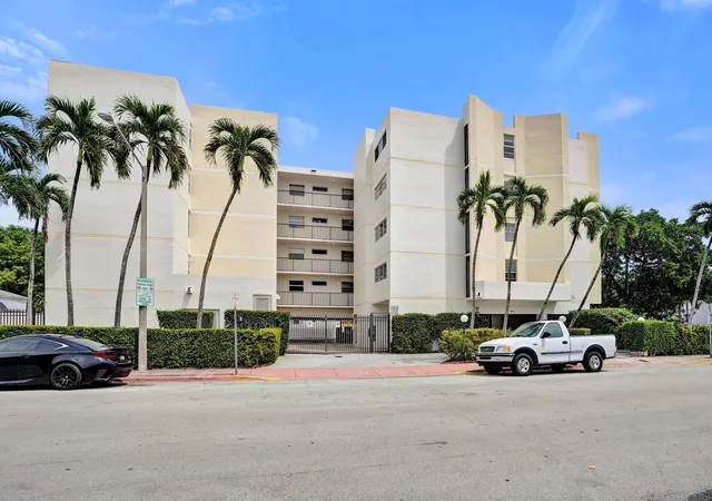 7601-byron-ave-3c-miami-beach-fl-33141/hzid_16789a0e
