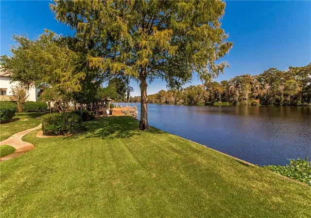 100-tchefuncte-oaks-dr-100-mandeville-la-70471/hzid_8e45df9a