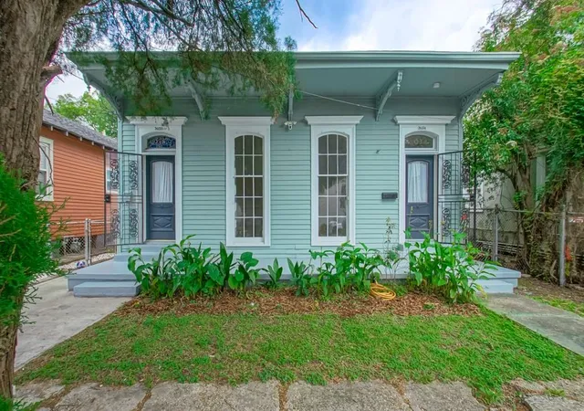 2032-34-cadiz-st-new-orleans-la-70115/hzid_43bc6d20