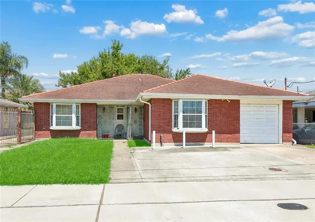 2514-victor-st-chalmette-la-70043/hzid_f35e377a