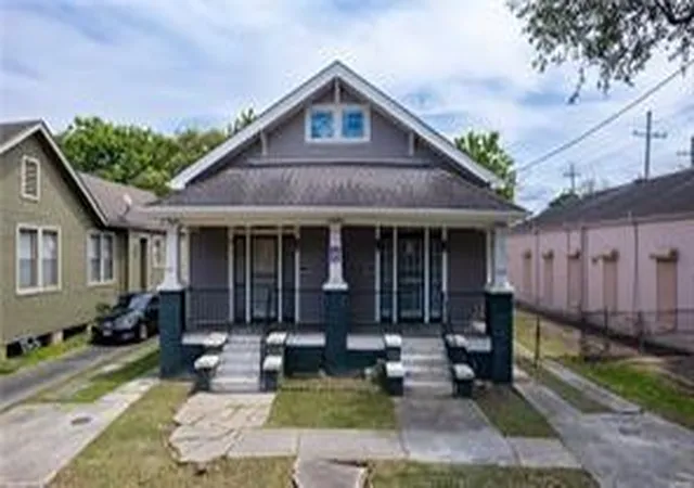 1209-11-poland-ave-new-orleans-la-70117/hzid_645b1593