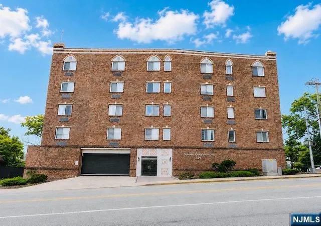 399-11th-st-205-palisades-park-nj-07650/hzid_6096891e