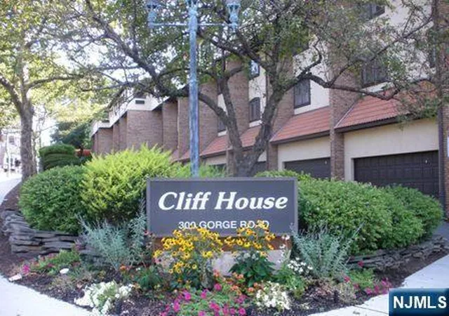 300-gorge-rd-6-cliffside-park-nj-07010/hzid_6814a607