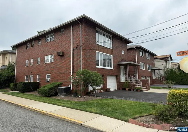 2457-8th-street-fort-lee-nj-07024/hzid_76989df4