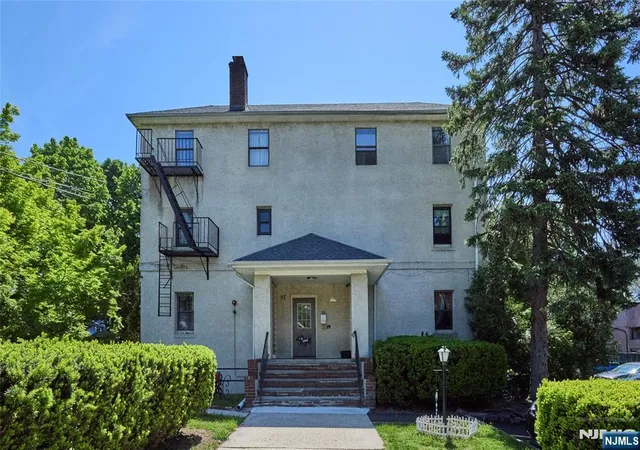 57-brookway-ave-2d-englewood-nj-07631/hzid_e57724f0