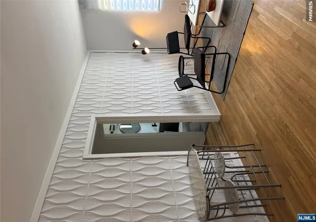 400-fairview-ave-1h-fort-lee-nj-07024/hzid_f820efd7