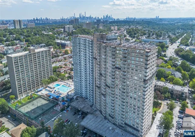 555-north-ave-fort-lee-nj-07024/hzid_4c80ed00