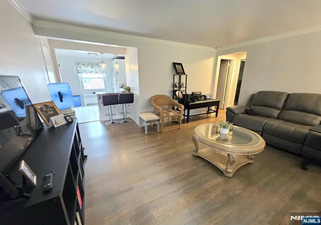 2209d-center-ave-d-fort-lee-nj-07024/hzid_63ce17e5