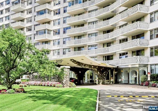 2100-linwood-ave-15a-fort-lee-nj-07024/hzid_c0d2bf8e