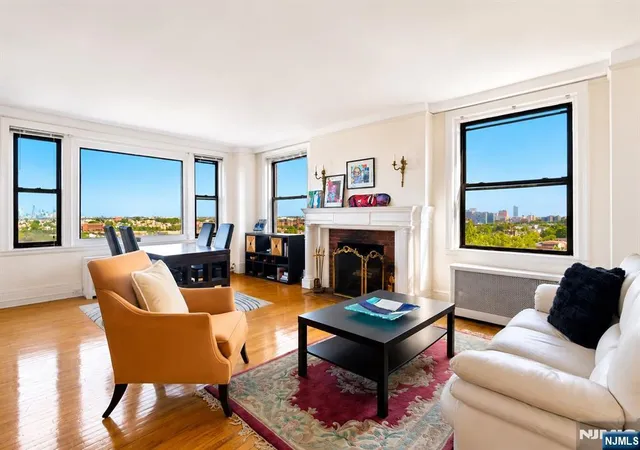 375-mount-prospect-7de-newark-nj-07104/hzid_04a217d4