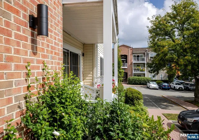 400-crown-ct-571-edgewater-nj-07020/hzid_0ecaf7ad