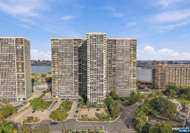 200-winston-dr-l14-cliffside-park-nj-07010/hzid_c413bf80