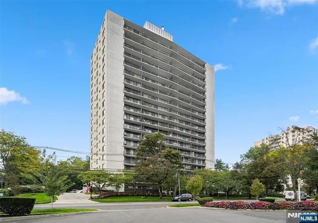 277-prospect-ave-6b-hackensack-nj-07601/hzid_62cc48c0