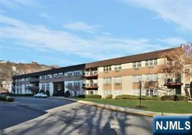 1111-river-rd-b11-edgewater-nj-07020/hzid_9761a6da
