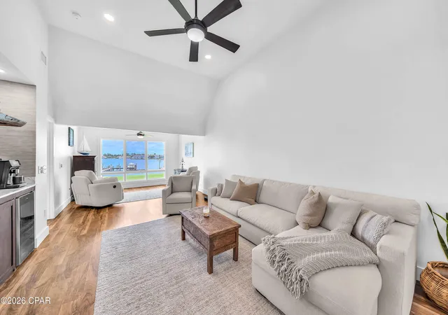 4400-kingfish-ln-326-panama-city-fl-32408/hzid_1b062ea8