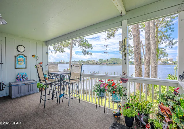 6909-n-lagoon-dr-e2-panama-city-fl-32408/hzid_3be6793d