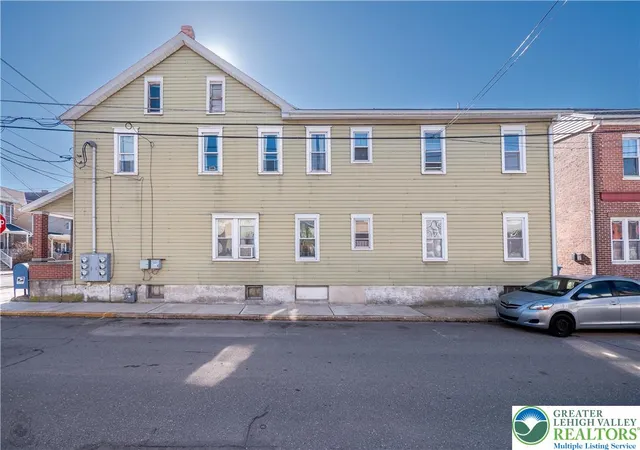 1690-newport-ave-northampton-pa-18067/hzid_0a62c955