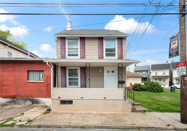 115-2nd-street-catasauqua-pa-18032/hzid_b82c9b76