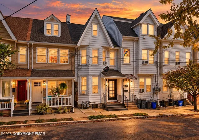 1039-washington-st-easton-pa-18042/hzid_e63c88ef