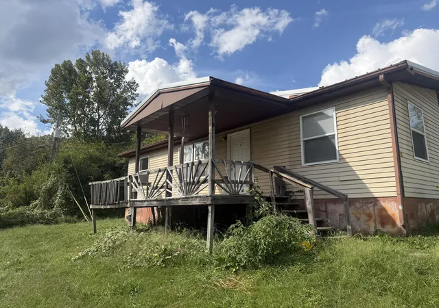 223-pennington-dr-east-bernstadt-ky-40729/hzid_51edc3dd