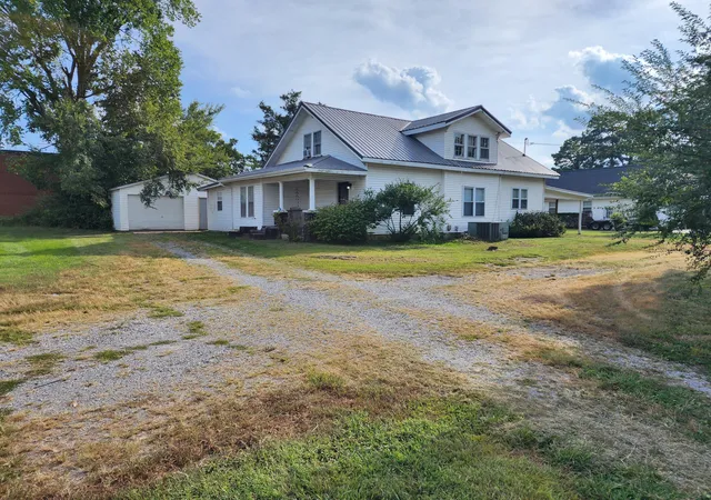 106-holmes-ave-paducah-ky-42003/hzid_8cf37d23