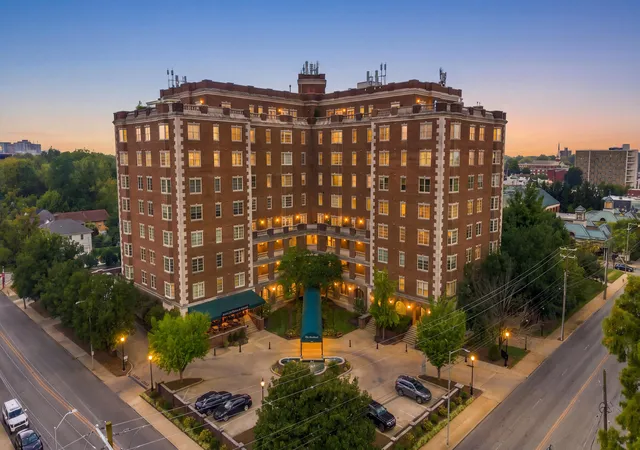 111-woodland-ave-705-lexington-ky-40502/hzid_dcf303ad
