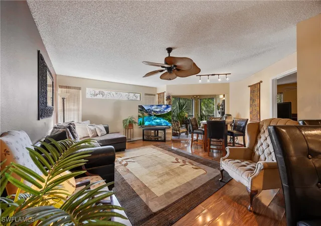 8870-colonnades-ct-w-328-bonita-springs-fl-34135/hzid_4aa747e2
